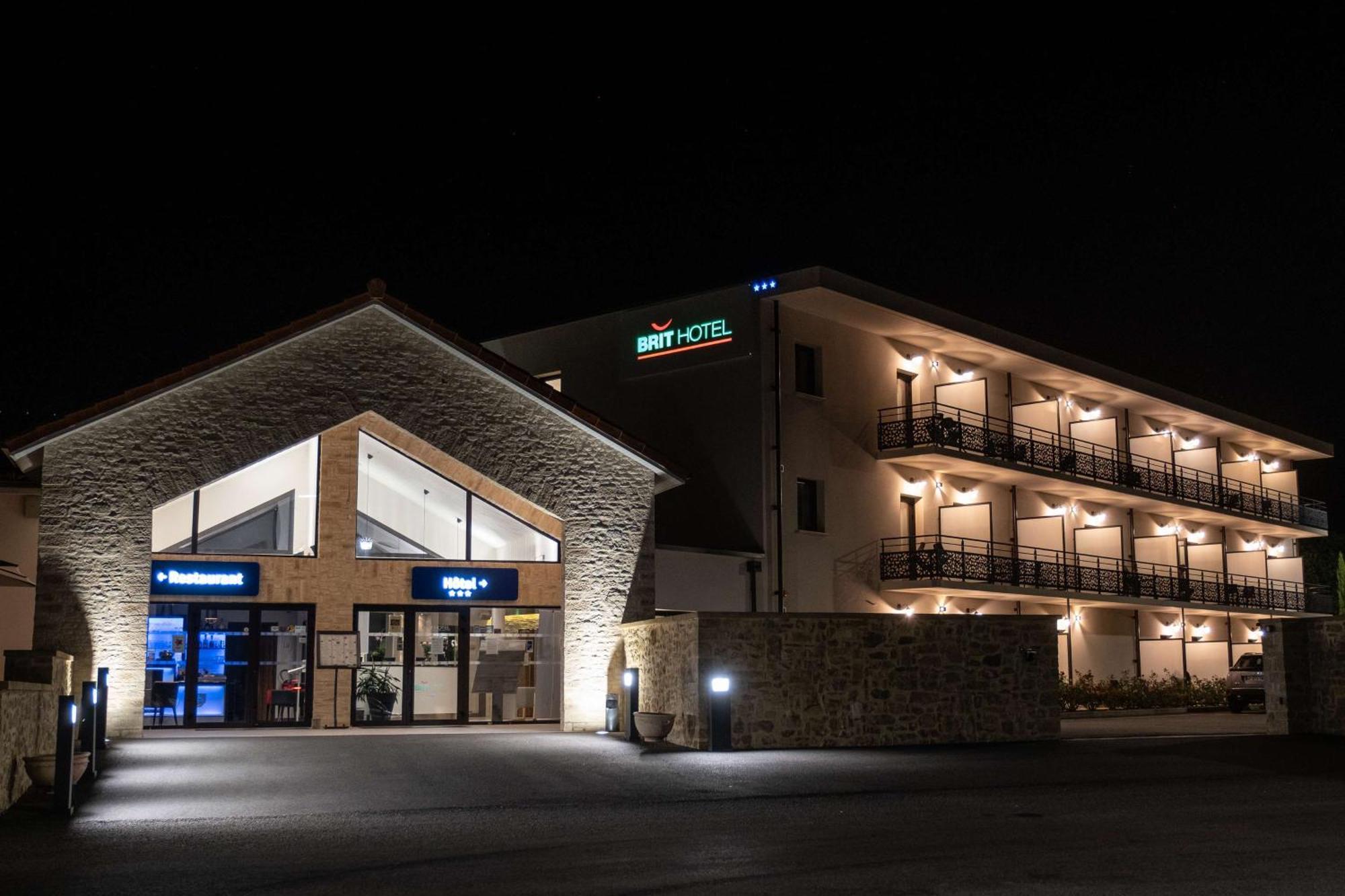 Brit Hotel Privilege Figeac Exterior photo