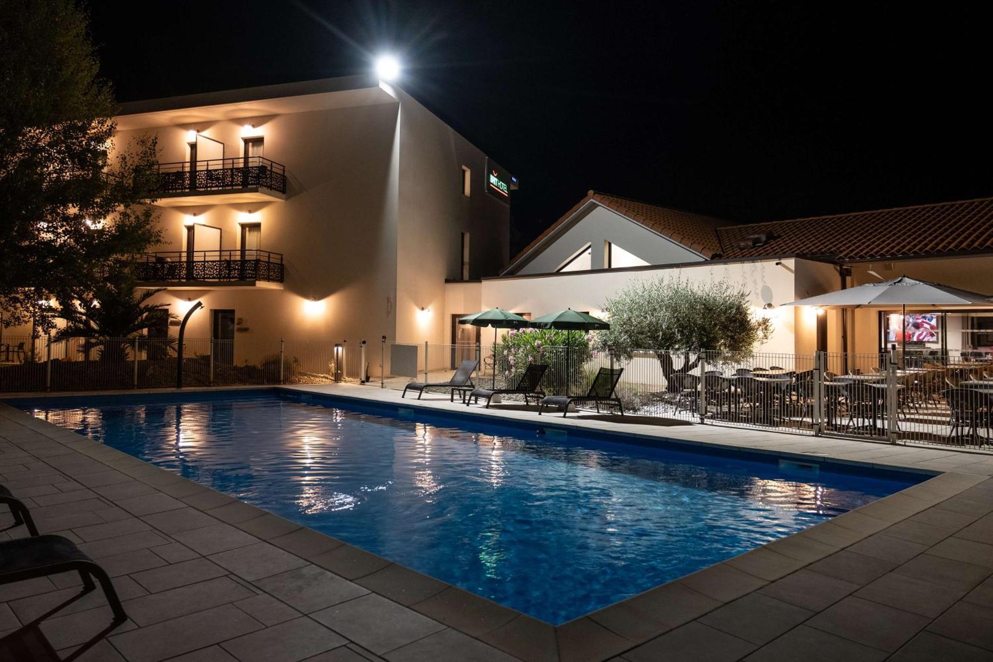 Brit Hotel Privilege Figeac Exterior photo